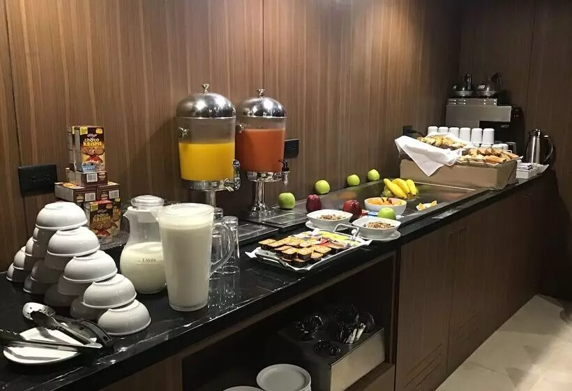 هتل Quality Inn Chihuahua San Francisco