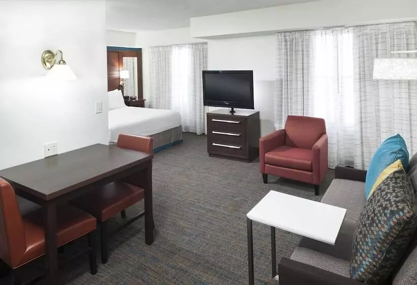 호텔 Residence Inn Kansas City Overland Park