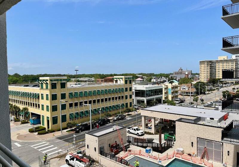 Hotel Sheraton Oceanfront