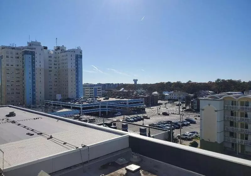 هتل Sheraton Oceanfront