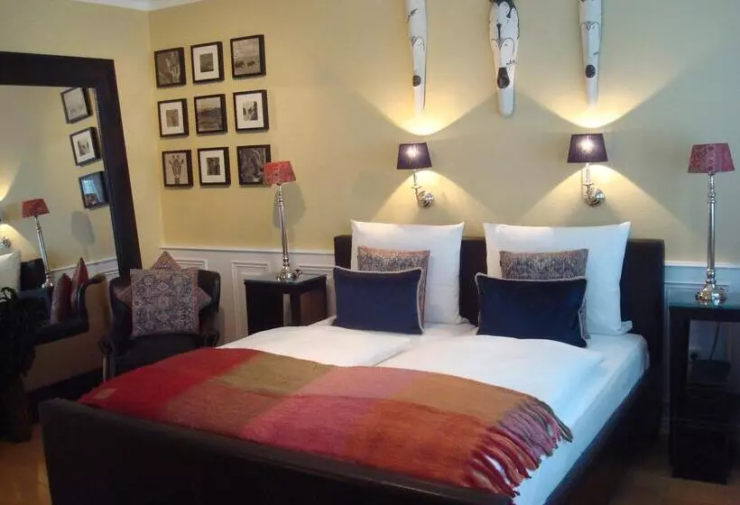 בית מלון כפרי Sir & Lady Astor