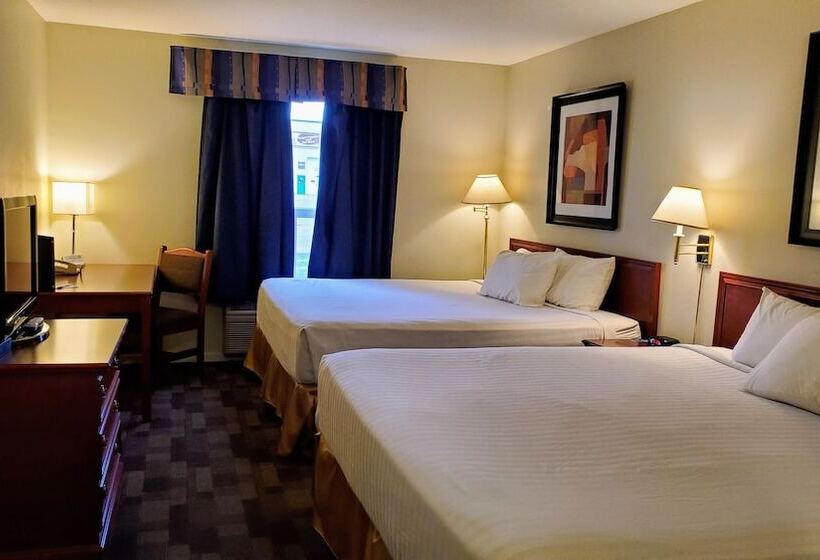 ホテル Travelodge By Wyndham Stony Plain