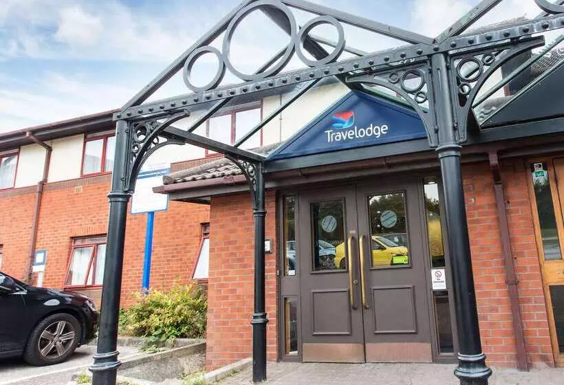 Отель Travelodge Exeter M5