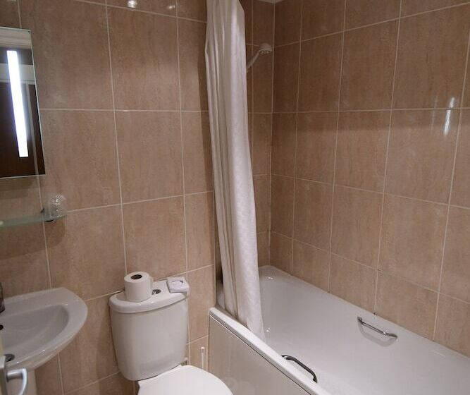 فندق The Trouville Bournemouth