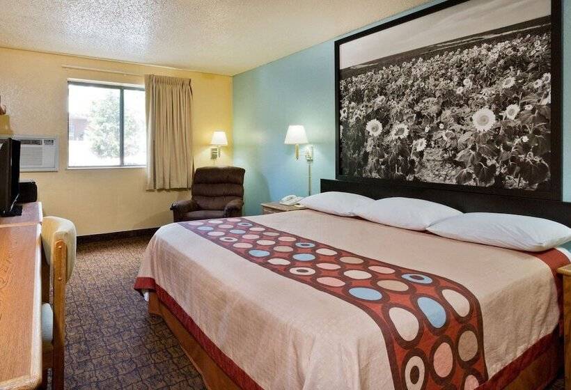 Мотель Super 8 By Wyndham Lexington Park/california Area