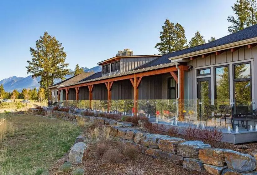 Headwaters Lodge At Eagle Ranch Resort