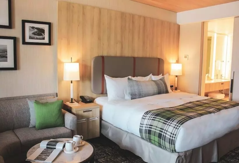 Headwaters Lodge At Eagle Ranch Resort