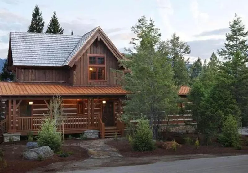 Headwaters Lodge At Eagle Ranch Resort