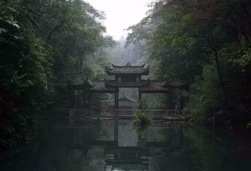 ホテル 7days Premium Chengdu Dujiangyan Qingcheng Mountain Branch