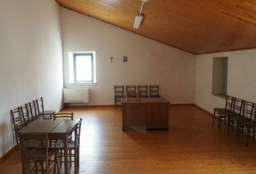 בית מלון כפרי Residenza Pitigliano Gens Petilia Nuova Gestione