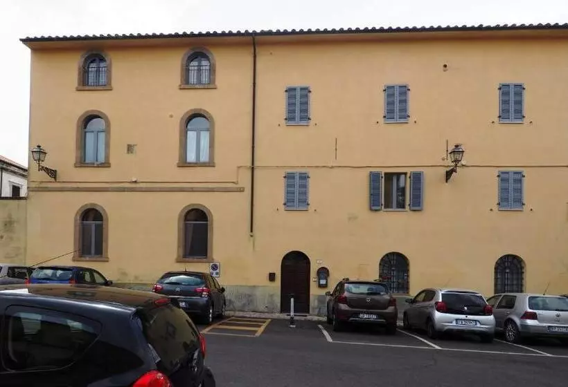 Hotelli Residenza Pitigliano Gens Petilia   Nuova Gestione