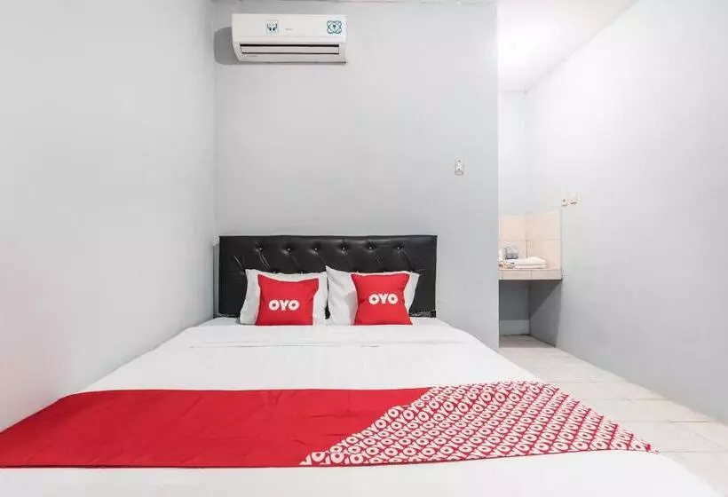 ホテル Oyo 1756 Amira Residence