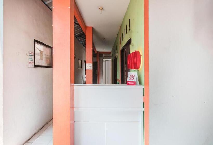 فندق Oyo 1756 Amira Residence