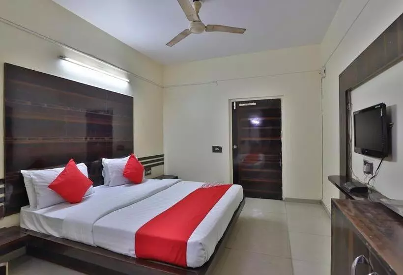 Hotel Dev Palace
