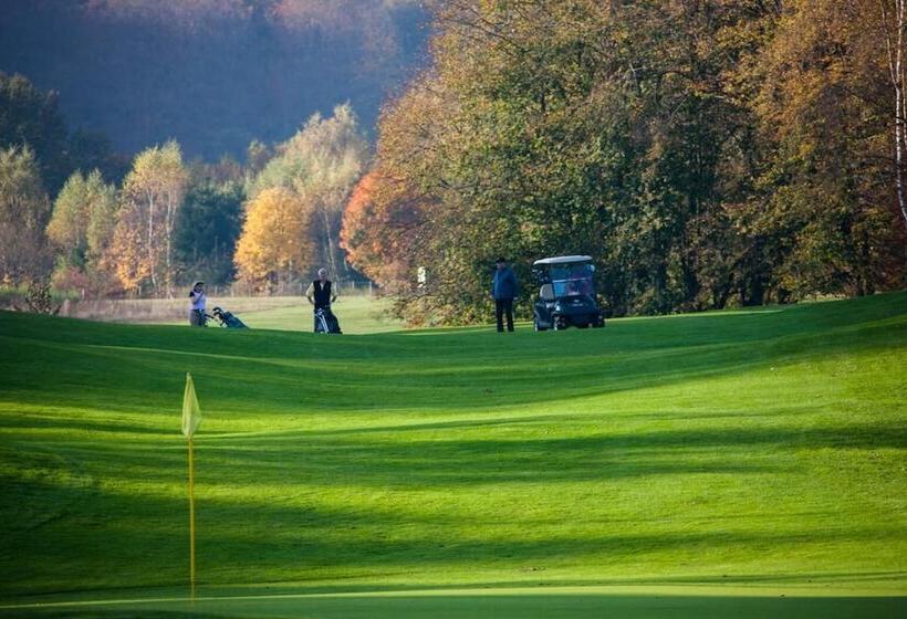 호텔 Weiherhof Am Golfpark