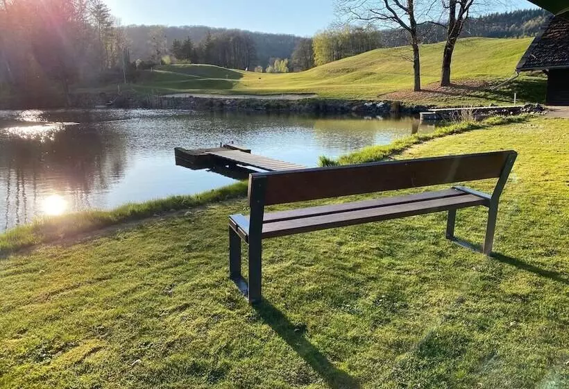 ホテル Weiherhof Am Golfpark