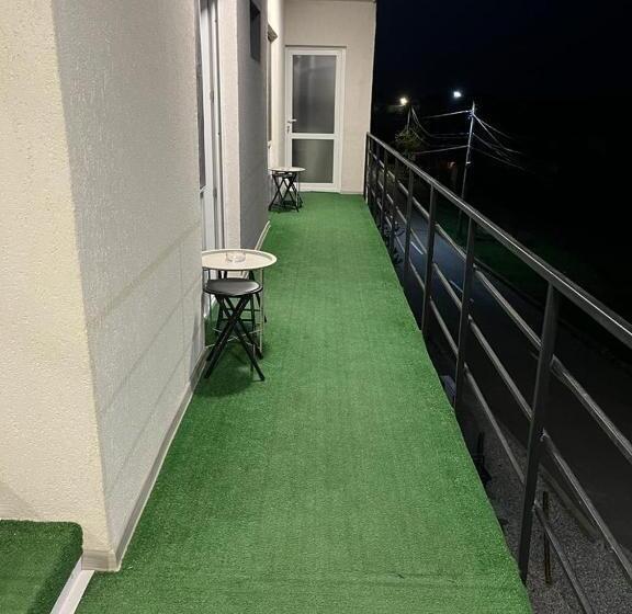 ペンション Glow Guesthouse Costinesti