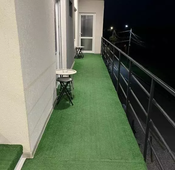 ペンション Glow Guesthouse Costinesti