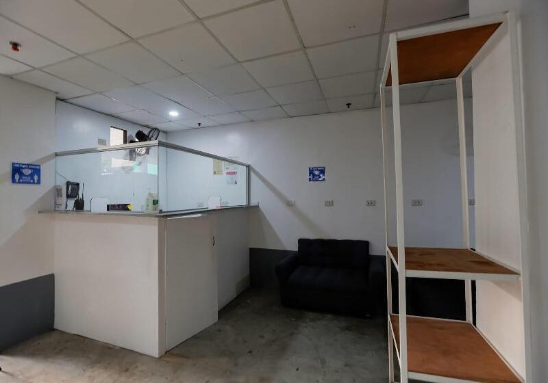 Reddoorz Hostel Bigpat Pasay Quarantine