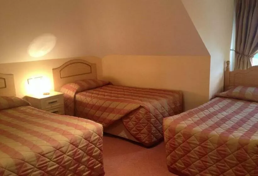 Aamiaismajoitus (B&B) Anvil House