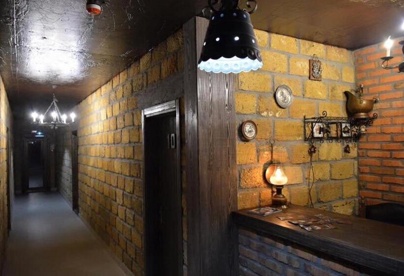 酒店 Ness готельно ресторанний комплекс