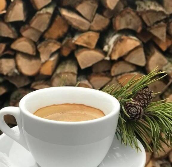 酒店 Ness готельно ресторанний комплекс