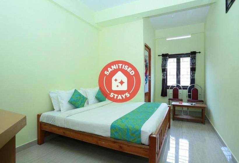 فندق Oyo 10840  Periyar Towers