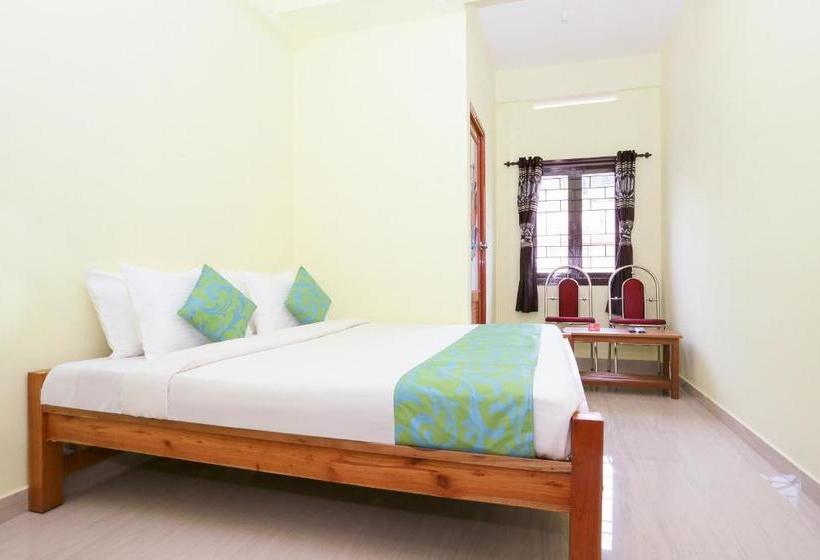 فندق Oyo 10840  Periyar Towers