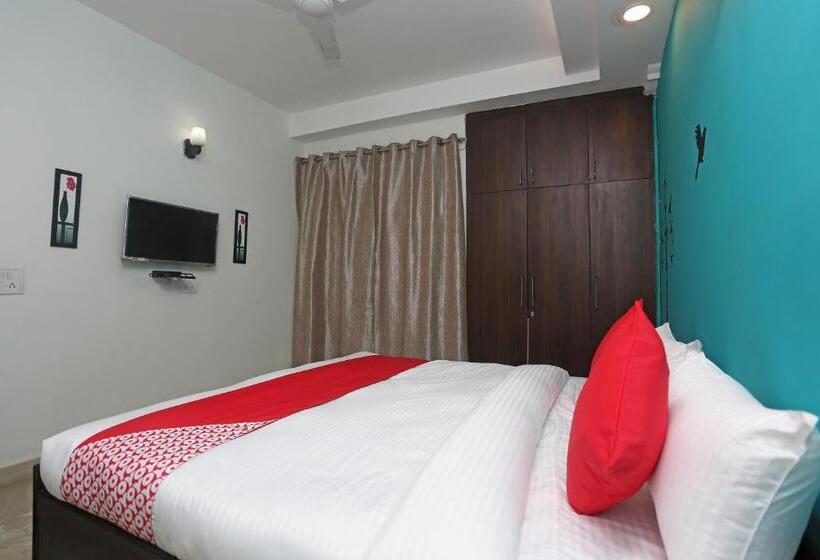 هتل Oyo 28003 Maira Stays