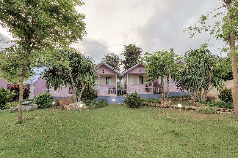 فندق Oyo 75308 Pea Najan Home Resort