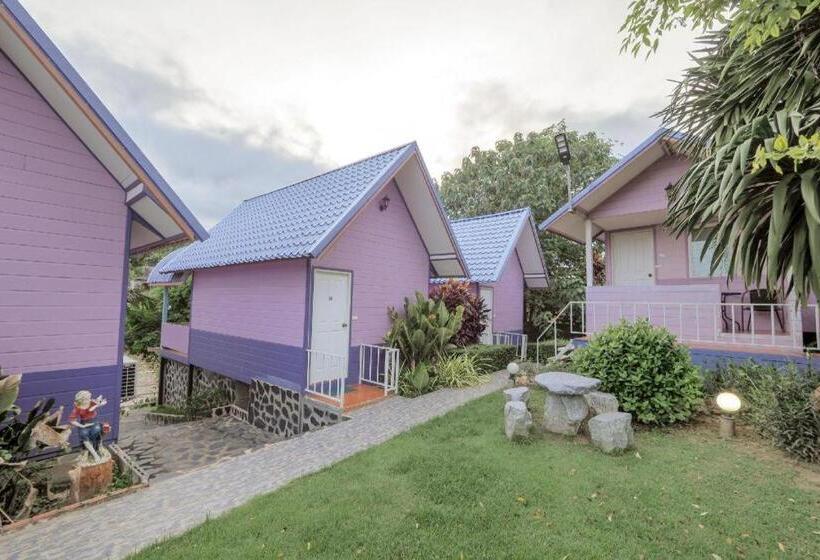 فندق Oyo 75308 Pea Najan Home Resort