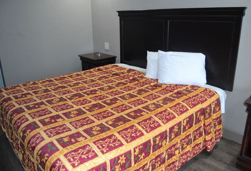 فندق على الطريق Deluxe Inn