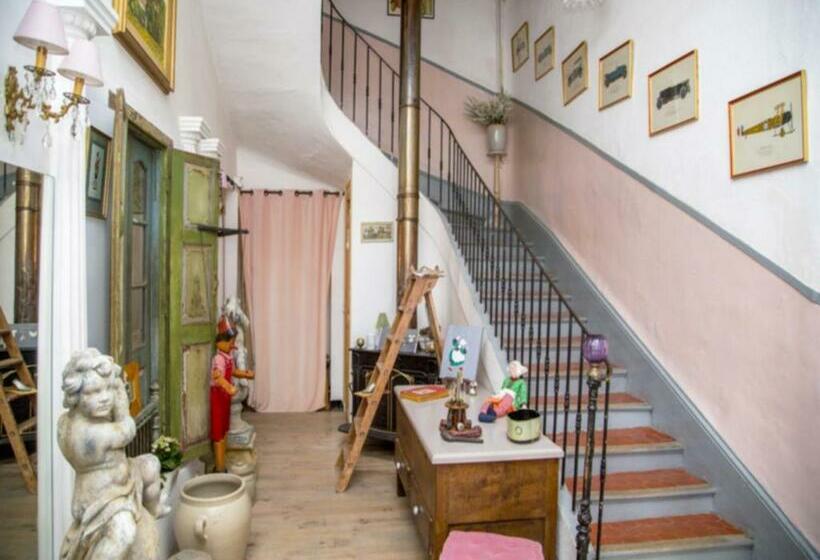 פנסיון Domaine Saint Dominique