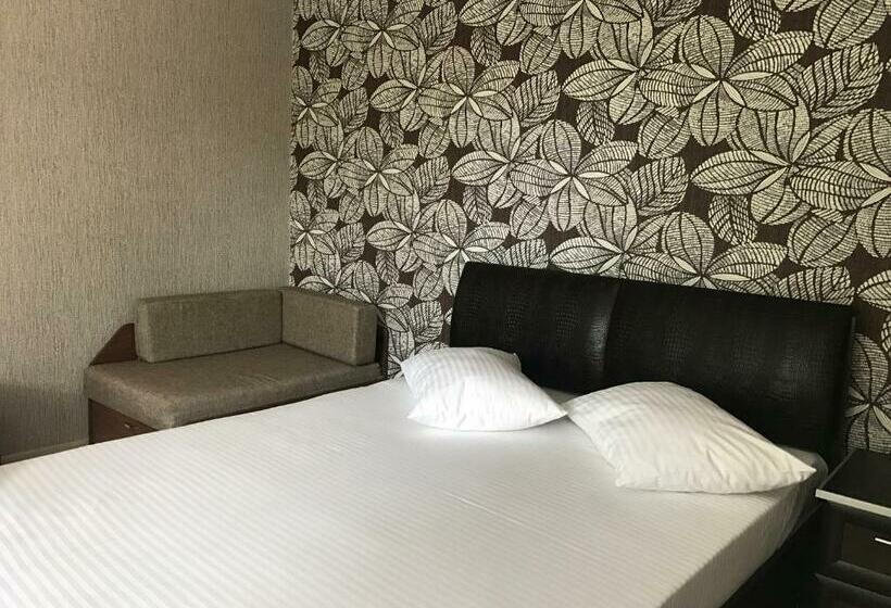 پانسیون Guest House Paradise