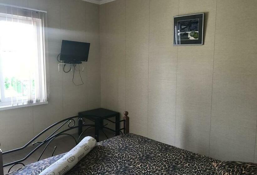 پانسیون Guest House Paradise