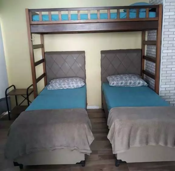 پانسیون Hospedagem Camisa 10