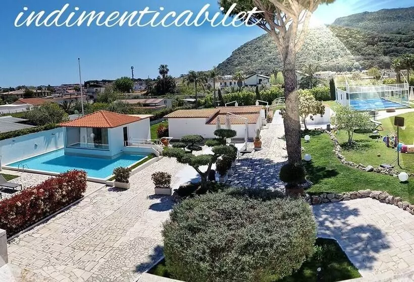 Aamiaismajoitus (B&B) Female Resort