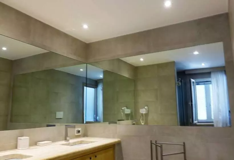 Aamiaismajoitus (B&B) Female Resort