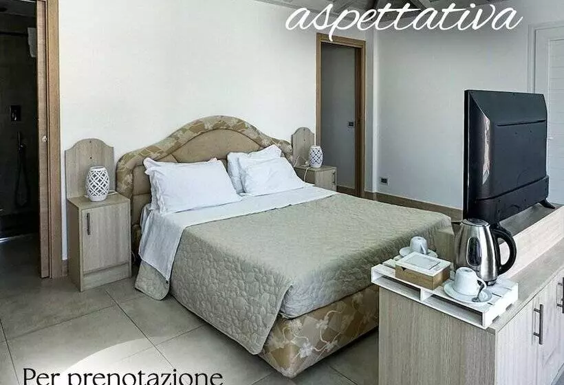 Aamiaismajoitus (B&B) Female Resort