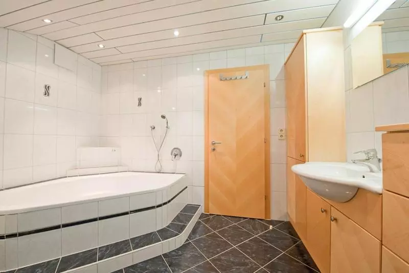 ホテル Pension Kristall