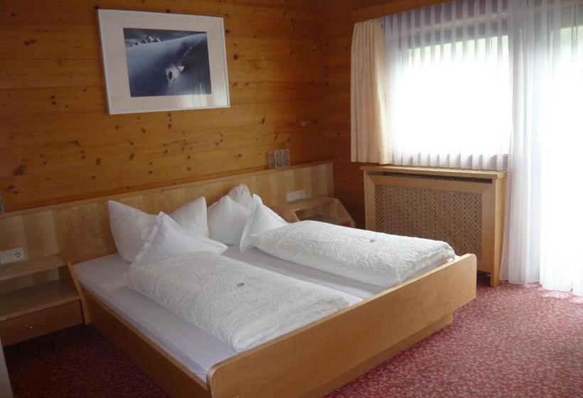 فندق Pension Kristall