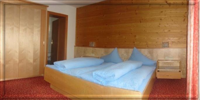 فندق Pension Kristall