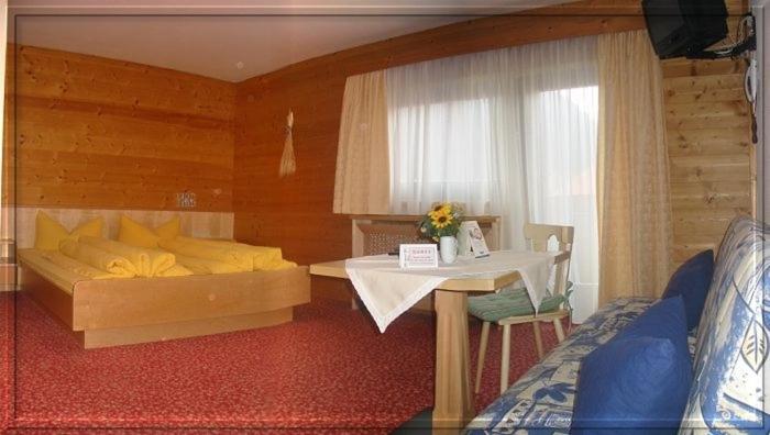 فندق Pension Kristall