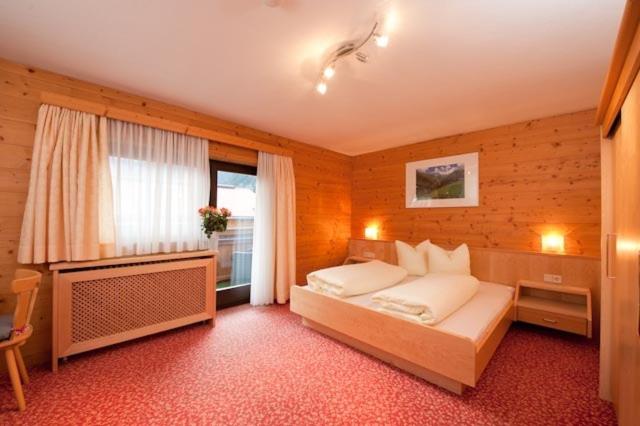 فندق Pension Kristall