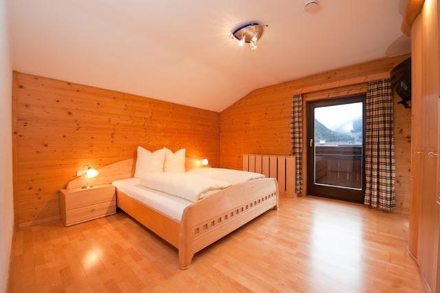 فندق Pension Kristall