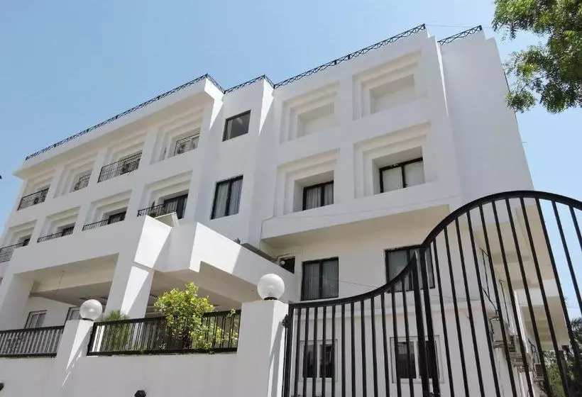 Hotelli Uma Residency