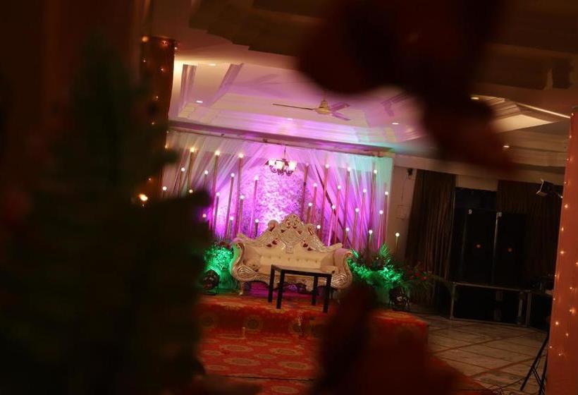 호텔 Uma Residency