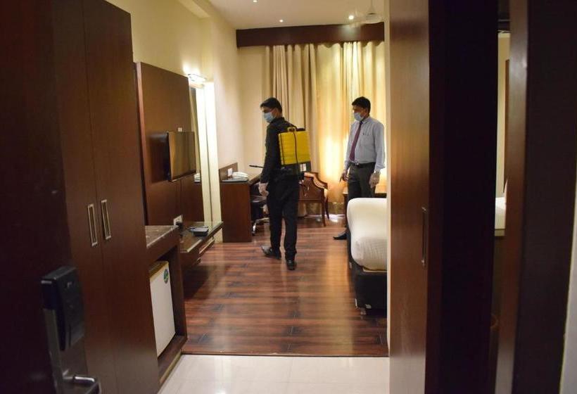 호텔 Uma Residency