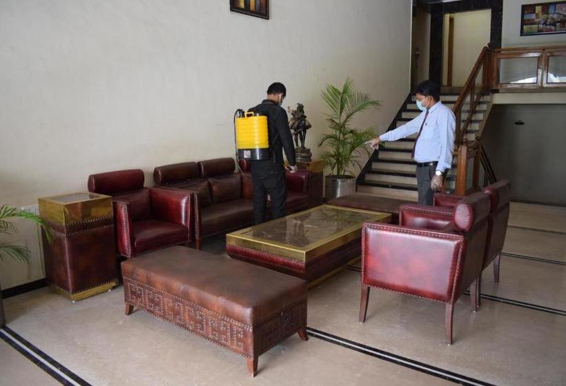 호텔 Uma Residency