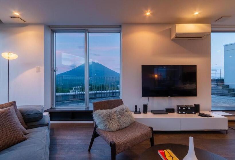 Kira Kira Suites By H2 Life